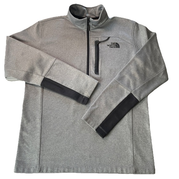 The North Face Half Zip Men's Pullover Long Sleeved Zippered Chest Pocket Medium - Picture 1 of 11